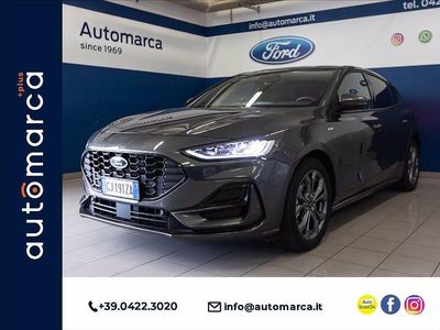 Grigio metallizzato Usata 2022 Ford Focus ST-Line Berlina | 17.990 € (Buon prezzo)