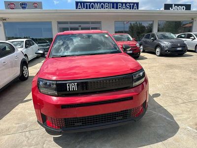 Nuova Fiat Grande Panda Pop 101 CV (74 kW) 2026 Rosso Utilitaria