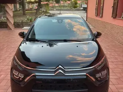 Usata Citroën C3 Feel 83 CV (61 kW) 2022 Nero Utilitaria
