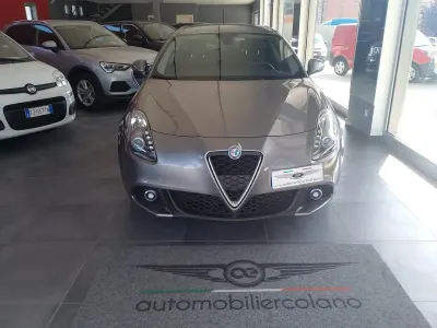 Usata Alfa Romeo Giulietta Business 120 CV (88 kW) 2018 Grigio Utilitaria
