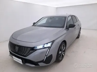 Usata Peugeot 308 SW Allure 131 CV (96 kW) 2023 Grigio Station wagon