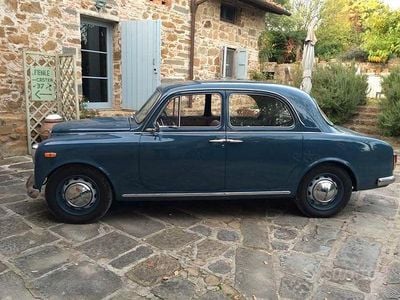 Usata Lancia Appia 1950 Blu Berlina