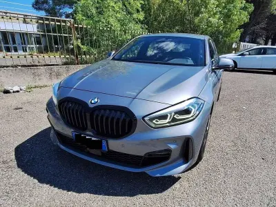 Usata BMW 116 M Sport 116 CV (85 kW) 2023 Grigio Utilitaria