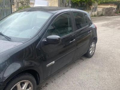 usata Renault Clio IV 1.4 5 porte RT