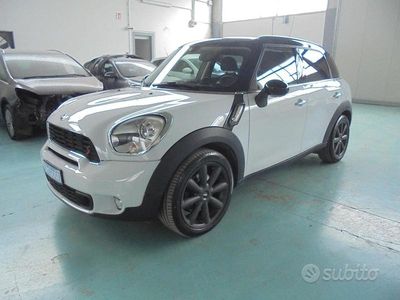 Usata Mini Cooper S Countryman 184 CV (135 kW) 2011 Bianco SUV