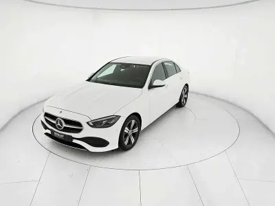 Begagnad Mercedes 200