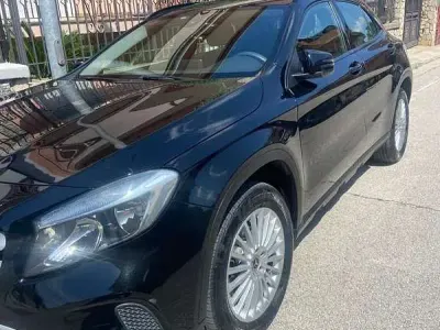 Begagnad Mercedes GLA200