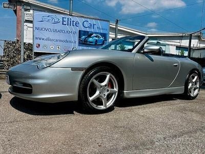 Usata Porsche 911 Carrera Cabriolet 320 CV (235 kW) 2002 Grigio Cabrio