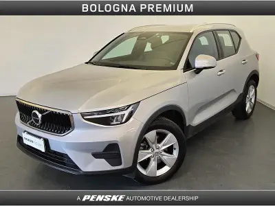 Usata Volvo XC40 Core 163 CV (119 kW) 2024 Grigio SUV