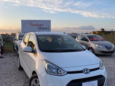 usata Hyundai i10 1.0 LPGI Econext blue