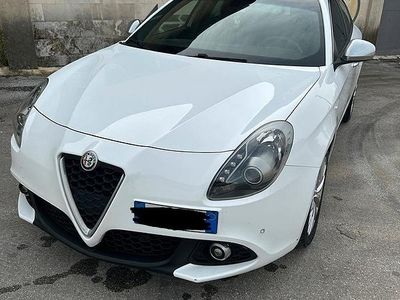 Usata Alfa Romeo Giulietta 120 CV (88 kW) 2019 Bianco Berlina
