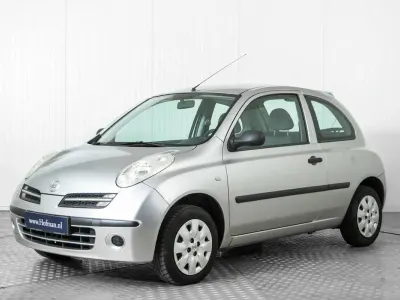 Usata Nissan Micra C+C 110 CV (80 kW) 2005 Grigio Cabrio