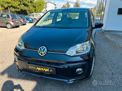 Usata VW up! move up! 60 CV (44 kW) 2018 Nero Utilitaria