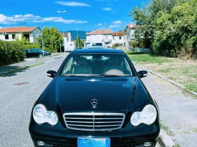 Mercedes C200