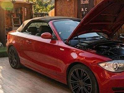 Usata BMW 118 Cabriolet Efficient Dynamics 143 CV (105 kW) 2009 Rosso Cabrio