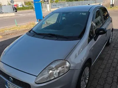 Usata Fiat Grande Punto 90 CV (66 kW) 2007 Utilitaria