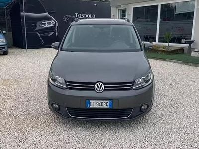 Usata VW Touran Trendline 105 CV (77 kW) 2014 Bianco Monovolume