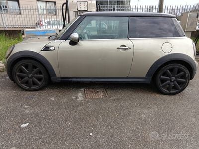 Usata 2010 Mini Cooper D Utilitaria | 4500 € (Buon prezzo)