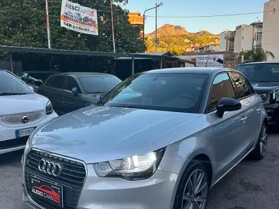 Usata Audi A1 90 CV (66 kW) 2013 Grigio Utilitaria