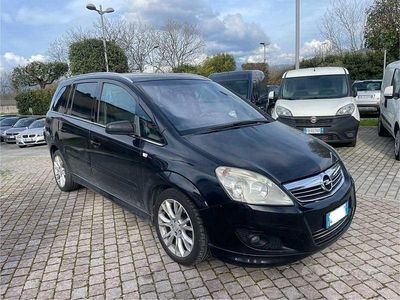 Usata Opel Zafira Cosmo 150 CV (110 kW) 2010 Nero Monovolume