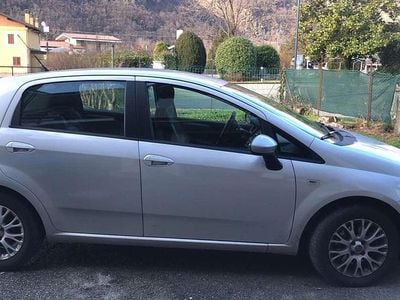 Usata Fiat Punto Evo Dynamic 95 CV (69 kW) 2011 Argento Utilitaria