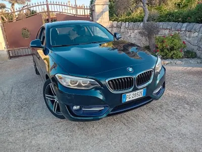 Usata BMW 218 Sport Line 150 CV (110 kW) 2017 Bluazzurro Coupé