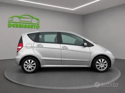 Usata Mercedes A160 Avantgarde 116 CV (85 kW) 2008 Grigio Berlina