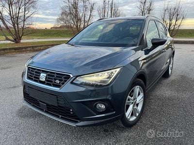 Usata Seat Arona FR 89 CV (65 kW) 2019 Grigio SUV