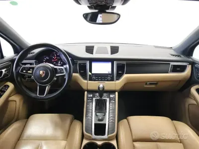 Usata Porsche Macan 252 CV (185 kW) 2016 Grigio SUV
