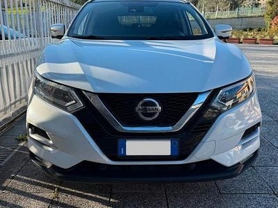 Usata Nissan Qashqai N-Connecta 115 CV (84 kW) 2020 Grigio SUV