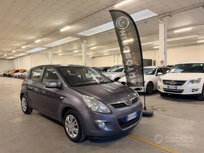 Usata Hyundai i20 Prime 78 CV (57 kW) 2010 Grigio Utilitaria