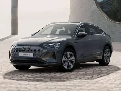 Usata Audi e-tron Sportback 158 kW (215 CV) 2023 Grigio magnete SUV