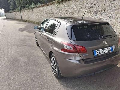Occasion Peugeot 308 Active 131 ch (96 kW) 2015 Berline