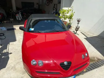 Usata Alfa Romeo Spider 150 CV (110 kW) 1995 Cabrio