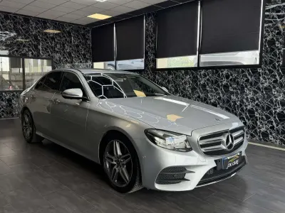 Gebraucht Mercedes E220 AMG line 194 PS (142 kW) 2019 Silber Limousine