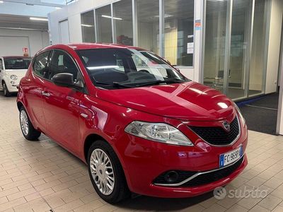 Usata Lancia Ypsilon Silver 69 CV (50 kW) 2016 Other Utilitaria