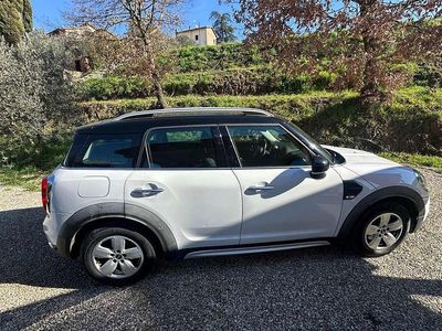 Usata Mini Cooper D Countryman Business 150 CV (110 kW) 2018 Bianco SUV