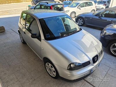 Usata Seat Arosa Stella 50 CV (36 kW) 2004 Grigio Utilitaria