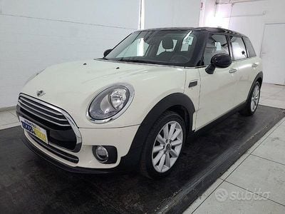 Bianco metallizzato Usata 2017 Mini Cooper Clubman Business Station wagon | 12.970 € (Buon prezzo)