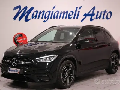 Usata Mercedes GLA200 Premium 150 CV (110 kW) 2022 Nero SUV