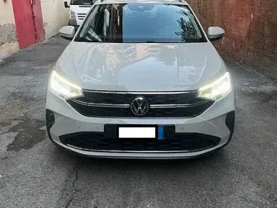 Usata VW Taigo Life 95 CV (69 kW) 2022 Bianco SUV