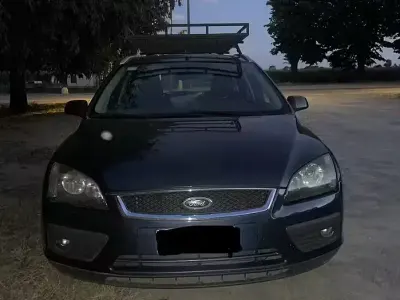 Usata Ford Focus Style 100 CV (73 kW) 2007 Bluazzurro Berlina