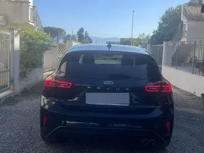 Usata Ford Focus ST-Line X 115 CV (84 kW) 2025 Nero Berlina