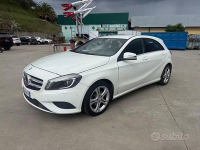 Occasion Mercedes A180 Premium 108 ch (79 kW) 2013 Blanc Berline