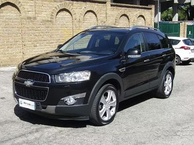 Usata Chevrolet Captiva LTZ 184 CV (135 kW) 2011 Nero SUV