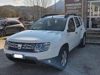 Usata Dacia Duster 110 CV (80 kW) 2016 Bianco SUV
