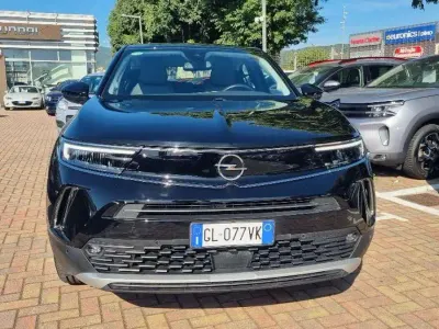 Usata Opel Mokka Elegance 110 CV (80 kW) 2023 Nero SUV