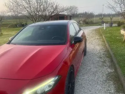 Usata Mercedes A180 116 CV (85 kW) 2019 Rosso Berlina