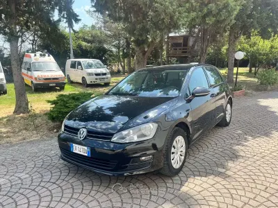 Usata VW Golf VII Trendline 90 CV (66 kW) 2014 Nero Berlina