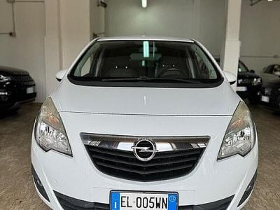 Usata Opel Meriva 120 CV (88 kW) 2012 Bianco Monovolume